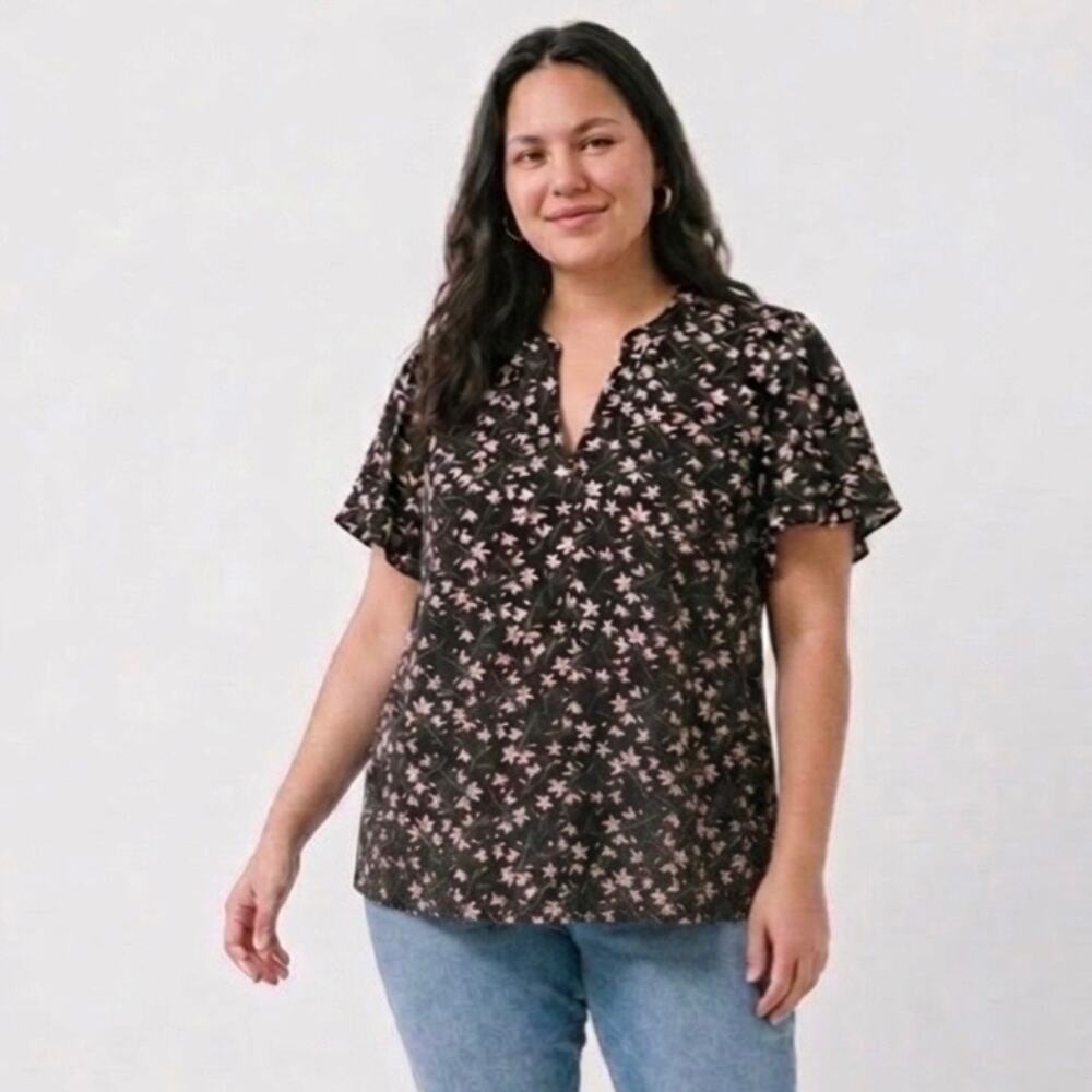 Lotusmile Womens Blouse Puff Petal Short Sleeve V Neck Plus Size 2X NWT